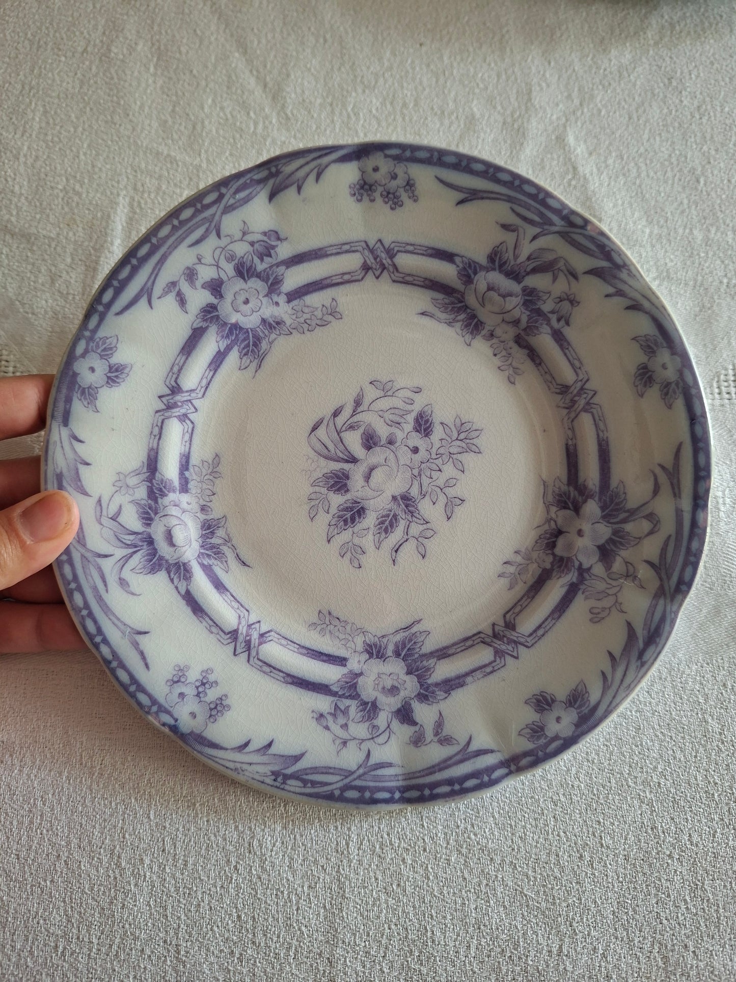 Lot de 8 petites assiettes à dessert en faïence de Sarreguemines – Modèle Cérès