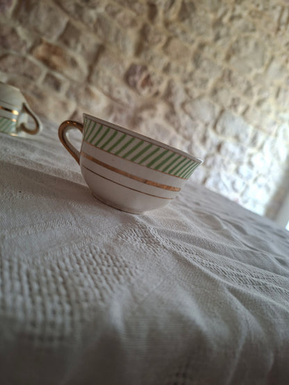 6 tasses avec soucoupes anciennes Salins – Arizona