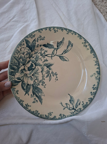 4 assiettes plates Gien modèle « Milan » en terre de fer
