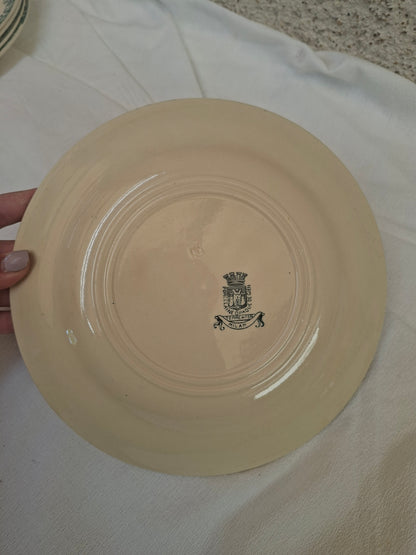 6 assiettes plates  (4) Gien modèle « Milan » en terre de fer