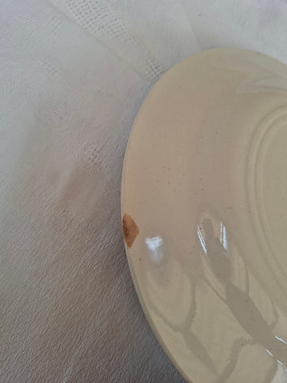 4 assiettes plates (2) Gien modèle « Milan » en terre de fer,