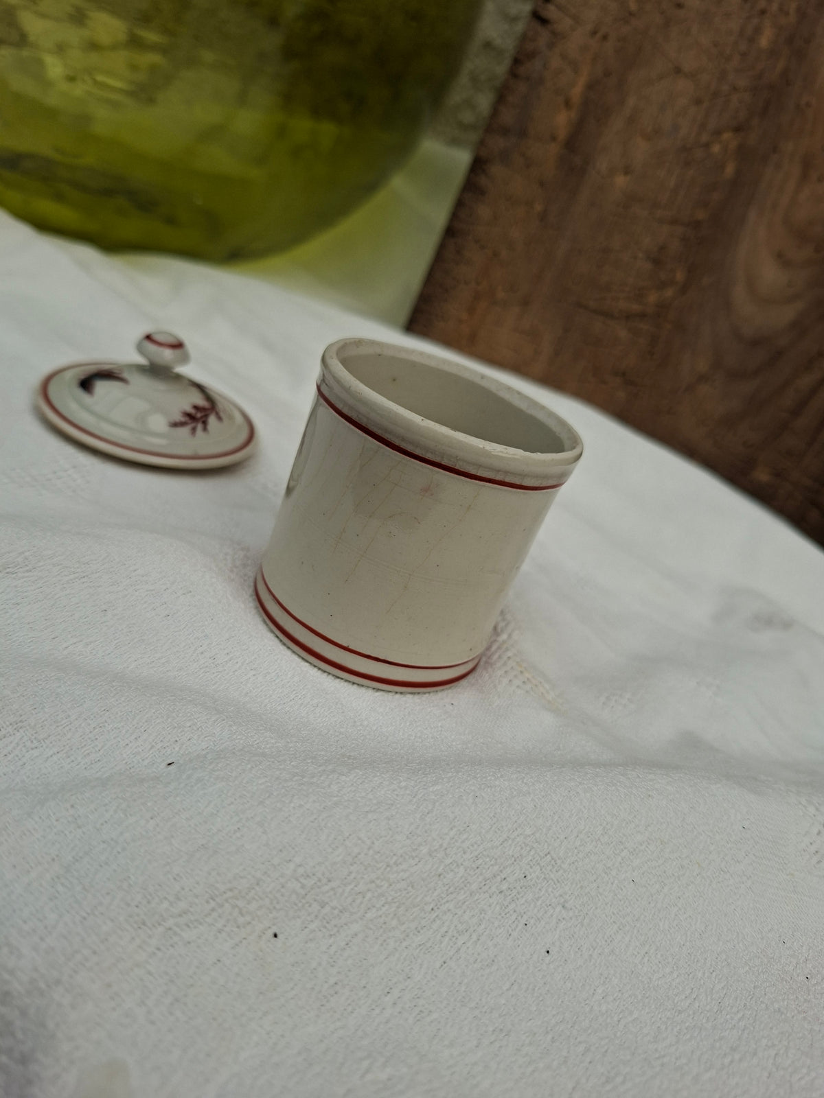 Ancien service de pots à épices – farine, sucre, sel, poivre, café & thé – charme vintage