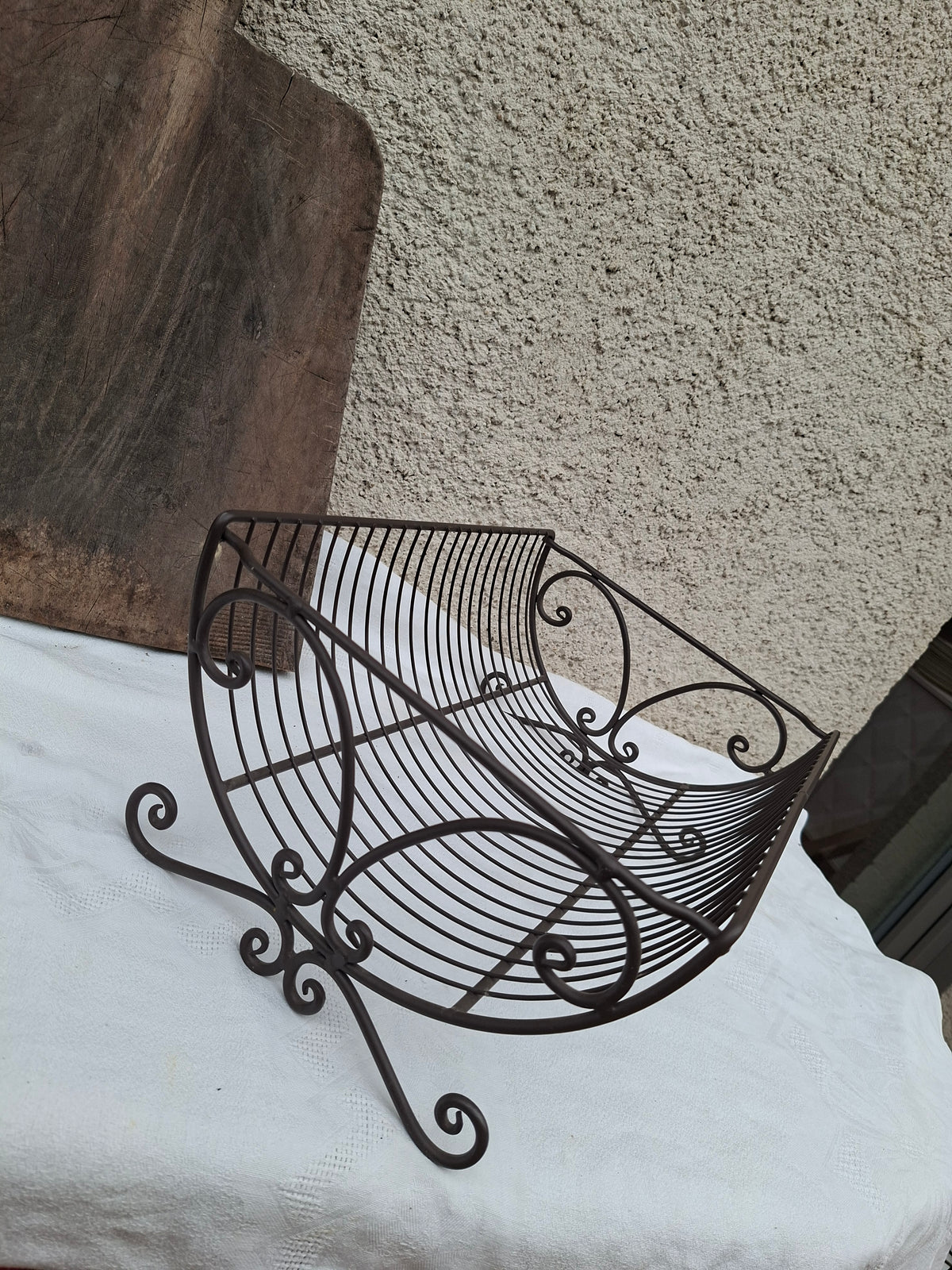 Très joli porte-assiettes décoratif