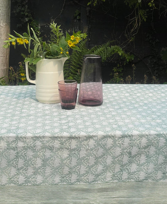 Nappe rectangulaire en coton imprimé vert – 150x240 cm