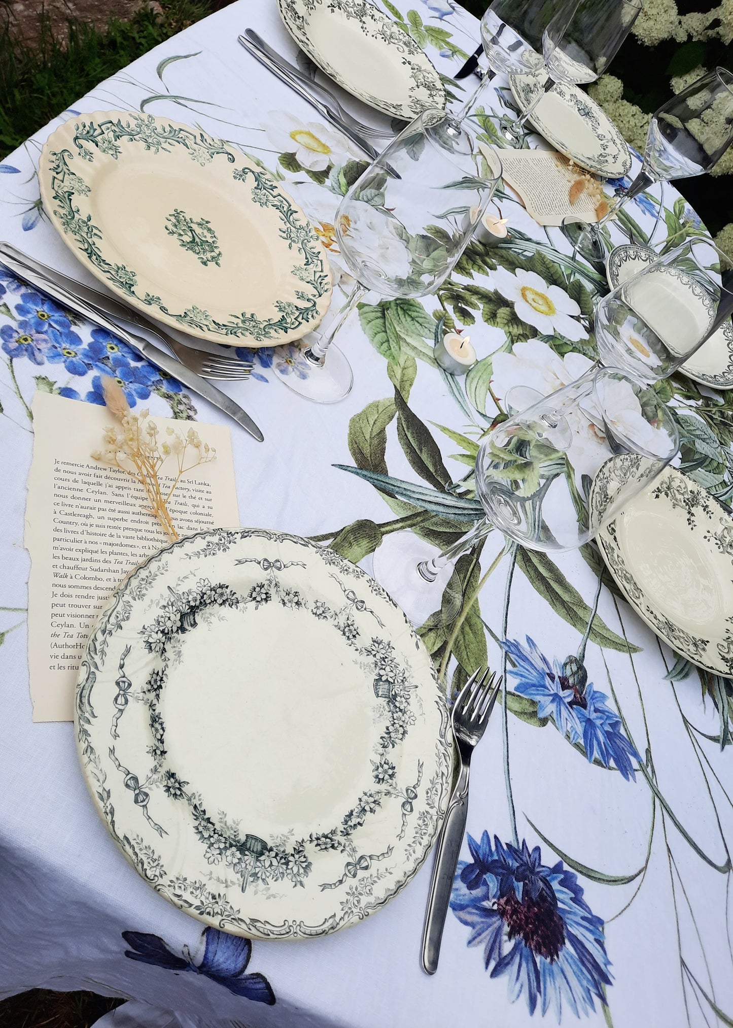 nappe fleurie lin bleu et blanc 